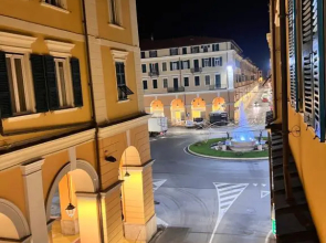 Casa Dante: Oneglia Centro-Marina-Spiagge (3 Min)