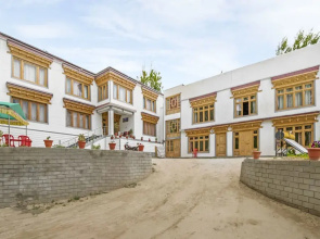 GuestHouser 1 BR Guest house 9202