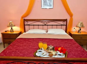 Zaneta Hotel Apartments