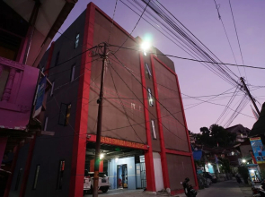 Grand Garuda Guest House by OYO Rooms