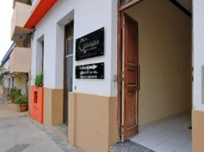 Giuseppe Hostal & Suites