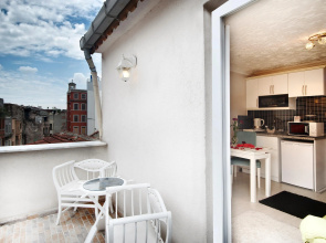 Lemon Residence