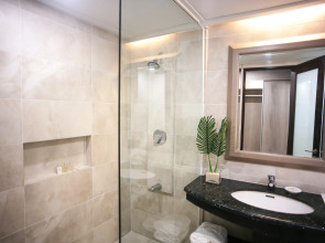 Boracay Mandarin Island Hotel