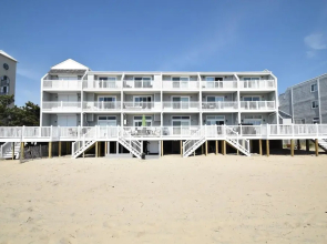 Ocean Club 4011 4 Bedroom Townhouse by RedAwning