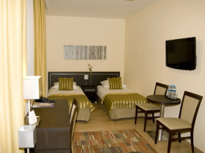 Hotel Safir