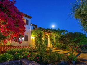 La Dolce Villa Luxury Villa