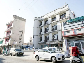 OYO 17109 Hotel Vipul Palace