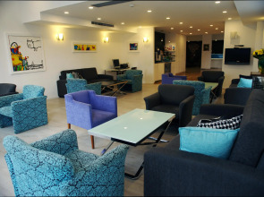 Best Western Regency Suites