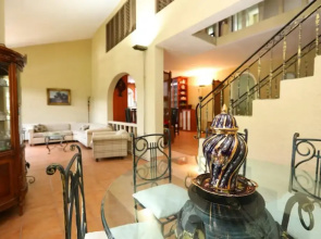 Serene House Surrounded by Nature in Beykoz