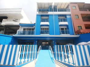 Noble House Patong