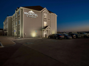 Microtel Inn & Suites by Wyndham Sweetwater