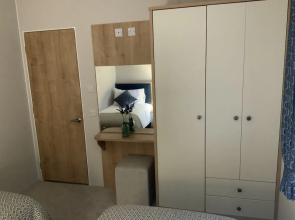 Clouded Yellow - Beautiful Modern Lodge, Kippford