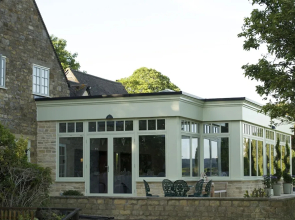 Hyll Hotel
