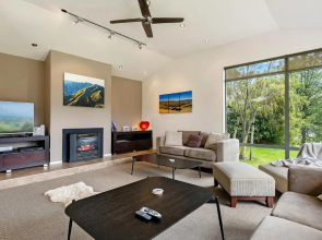 Amberley Retreat