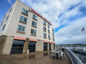 Hampton Inn & Suites Bremerton