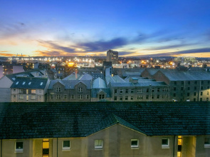 Castle Terrace - Resident Parking - Panoramic Views