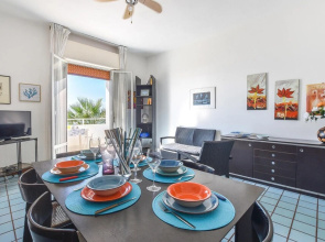 Stunning Home in Pozzallo With 3 Bedrooms and Wifi