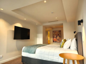 U Suites on Oriental Parade