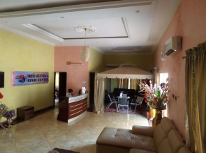 BTE Suites & Civic Center