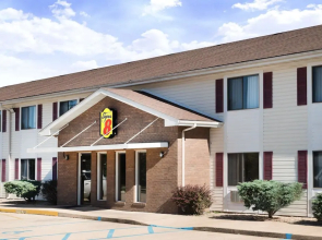 Super 8 By Wyndham West Plains