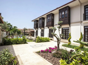 Livia Garden Hotel