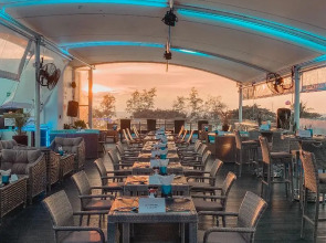 Absolute Bangla Suites