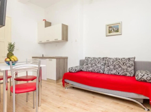 Central Jardin Guesthouse