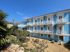 Stratos Hotel