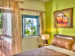 Dapper Beachfront 2 Bedroom Apartment - D201