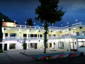 Pameer Continental Hotel and Restaurant