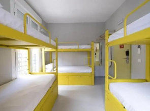 Hey Lola Hostel