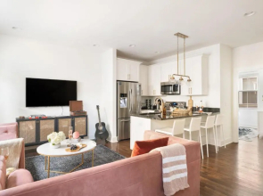 Hart Suite Buyout 8 by Avantstay Two Nashville Town Houses w/ Stunning Amenities & Design