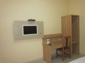 Transit Hotel
