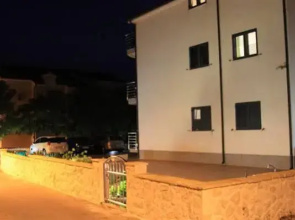 Apartment Srima 5