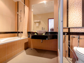 Курорт Nipa Resort