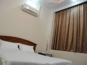 Royal Star Guest House