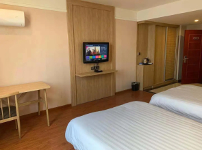 Elan Inn Shaoxing Keqiao Banhu Park