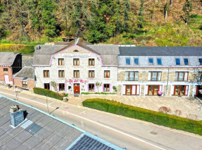 Hostellerie La Villa Des Roses