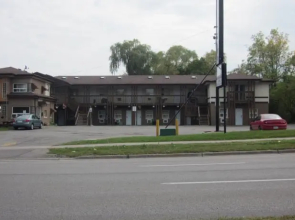 Knights Inn Oshawa