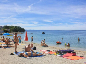Family friendly house with a swimming pool Podstrana, Split - 12918