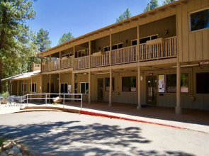 Pendaries Village Lodge