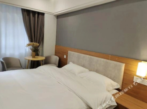 Huiyou Hotel, Fengxu Town, Linshui County