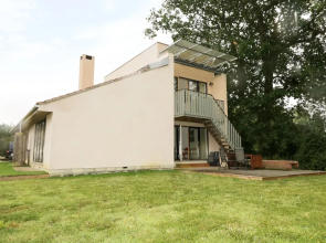 Frater House