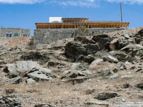 Kyon Beach Suites Kythnos