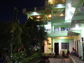 Kiwi Backpackers Hostel