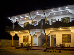 Nilveli star view hotel