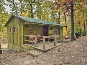 'matt Dillon' Cabin ~ 1 Mile to Raystown Lake!