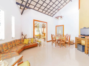 GB35 Ótima Casa 5 Quartos a 50m da Praia