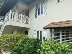 Finest Accommodation Renfrew Place 1 Bedroom Apt # 42 New Kgn 4--12 Renfrew Rd