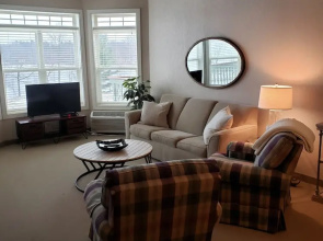 Unit 303 BD/ 2 BA